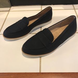 Life Stride Black Loafers
